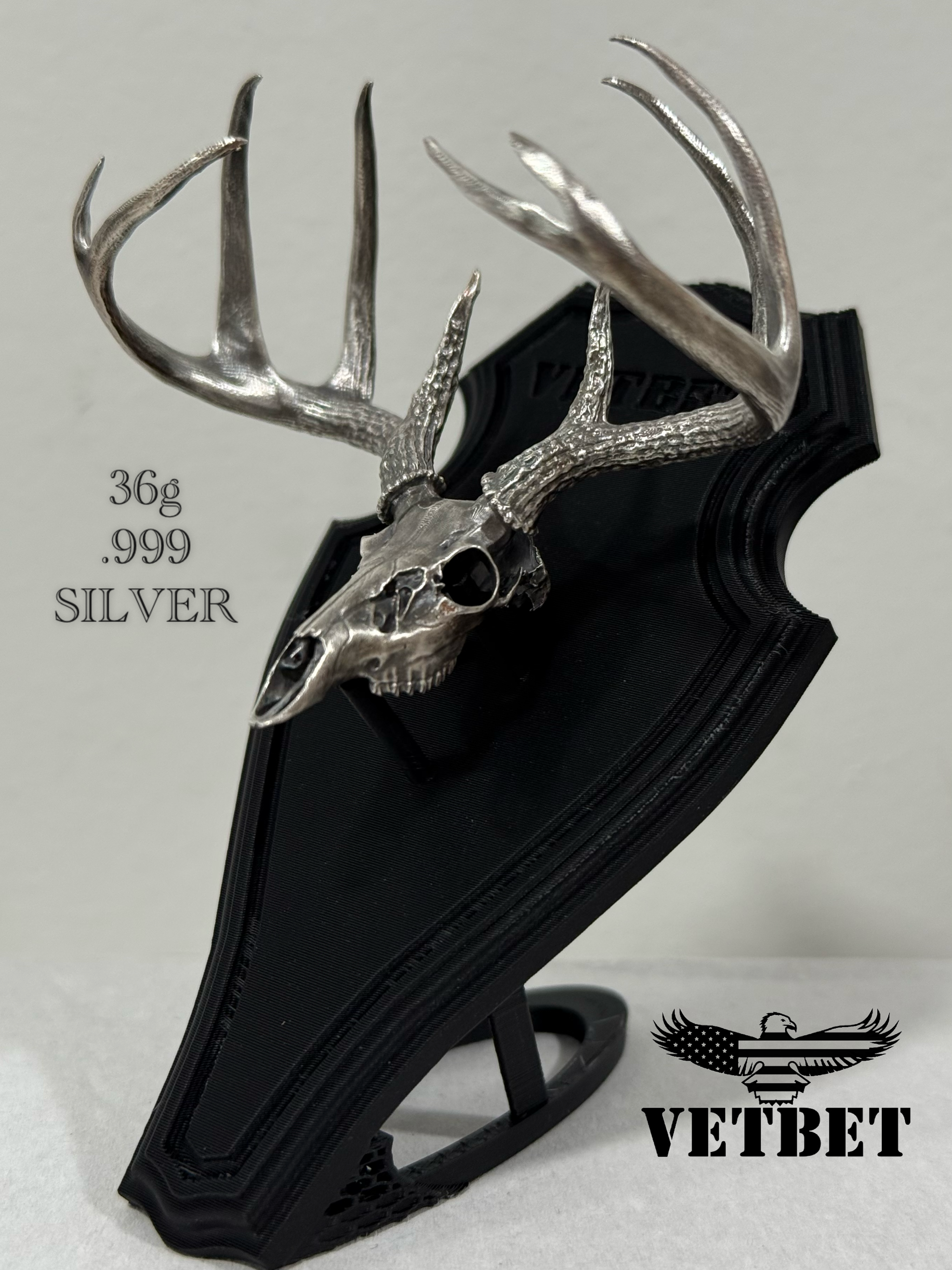 .999 Silver - Wide Racked Trophy Whitetail Deadhead