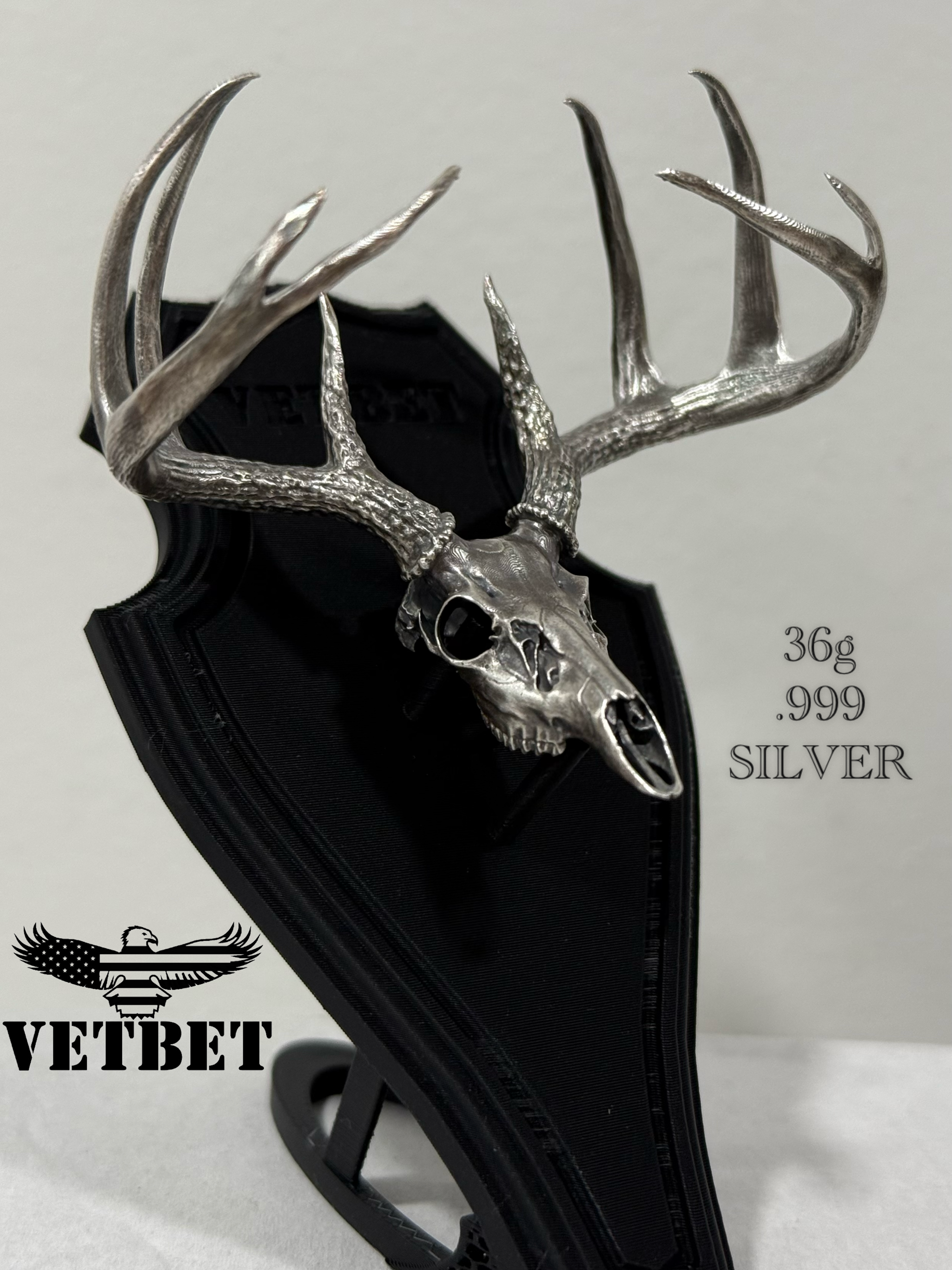 .999 Silver - Wide Racked Trophy Whitetail Deadhead